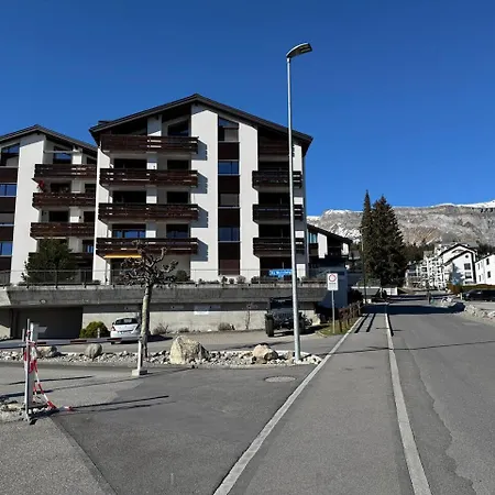 Apartment Slope-side Mountain Sleeps 4 Laax