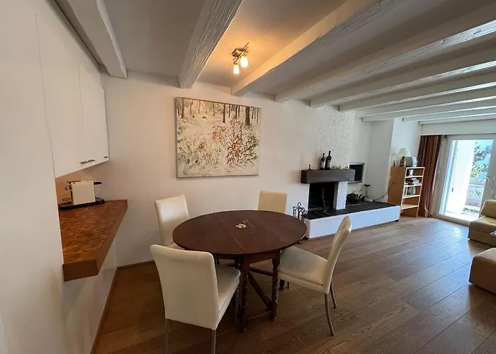 Slope-side Mountain Sleeps 4 Apartamento Laax