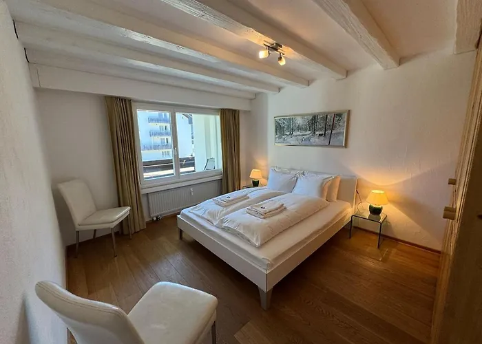 Slope-side Mountain Sleeps 4 * Laax