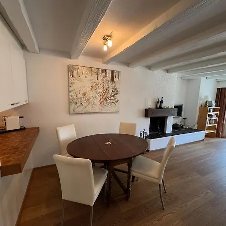 Slope-side Mountain Sleeps 4 Appartamento Laax